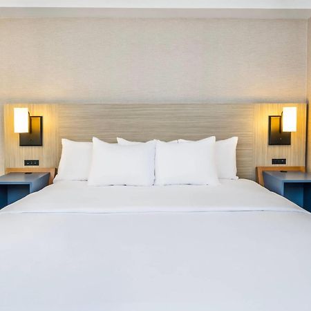 Comfort Inn Лаваль Екстер'єр фото