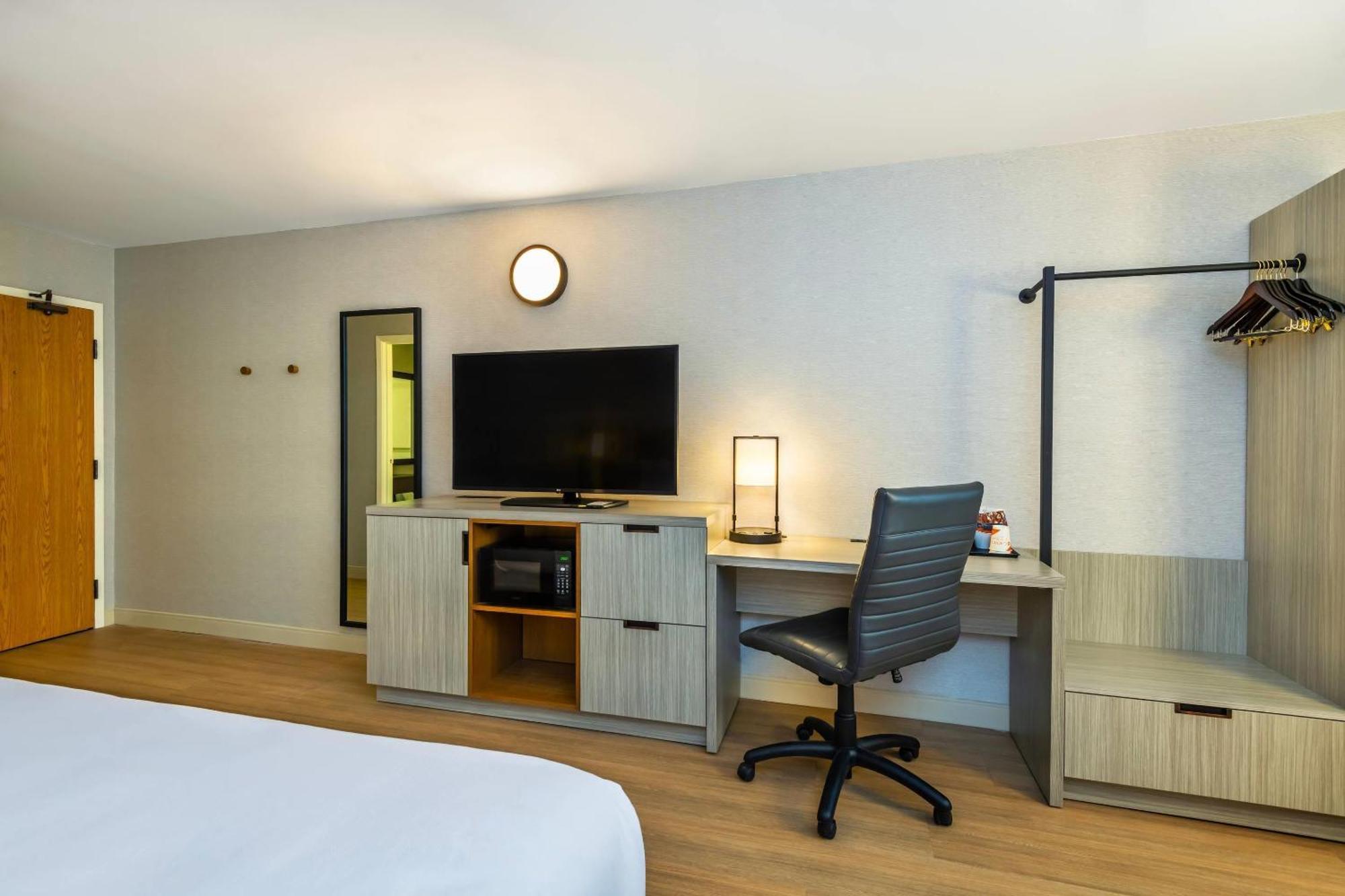Comfort Inn Лаваль Екстер'єр фото