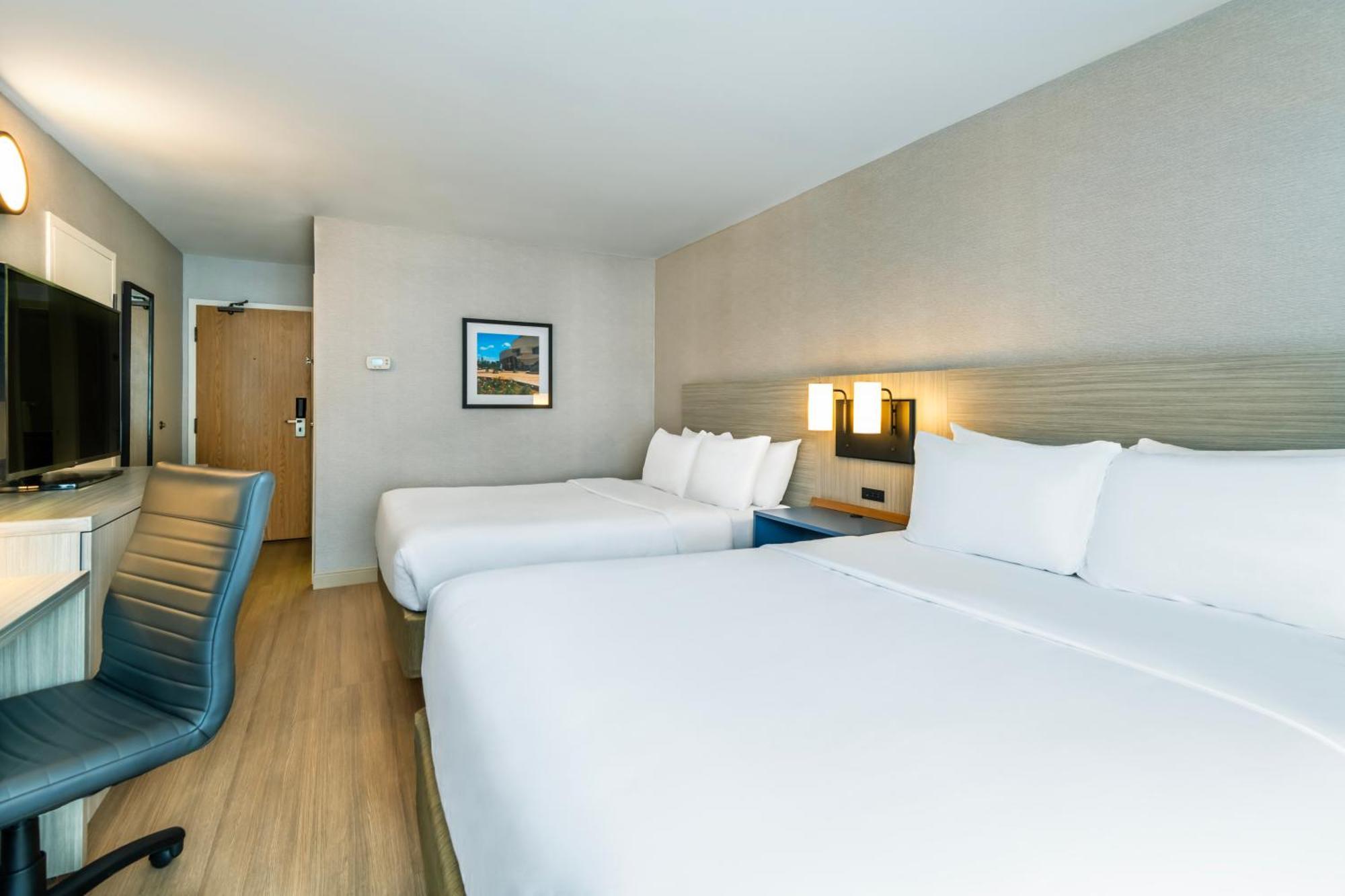 Comfort Inn Лаваль Екстер'єр фото