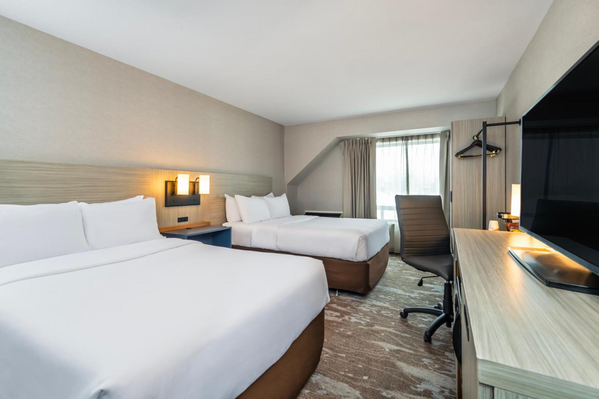 Comfort Inn Лаваль Екстер'єр фото